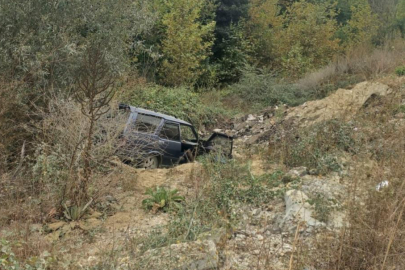Bursa’da otomobil şarampole uçtu: 2 yaralı