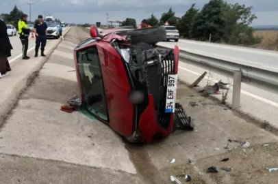 Bursa'da kanala uçan otomobilin sürücüsü yaralandı
