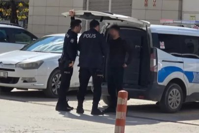 Bursa'daki okulda silah paniği