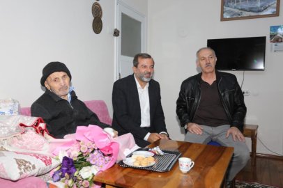 Gürsu'nun yaşayan çınarlarına ahde vefa