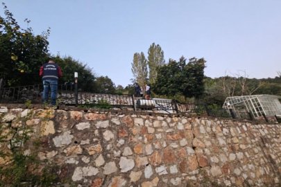 Bursa'daki villadan yarım milyonluk panelleri çaldılar