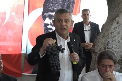 Özgür Özel Bursa'da çiftçilere seslendi: "Bursalı çiftçilerin yüzü gülecek"