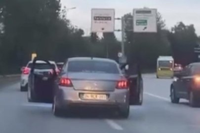 Bursa'da trafikte tehlikeli yolculuk kamerada