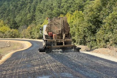Büyükşehir, Osmangazi'de 10 kilometrelik yolu yeniledi
