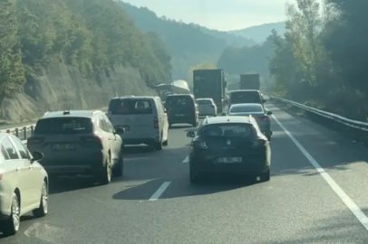 Bursa'da rüzgar türbini kanatları trafiği durdurdu