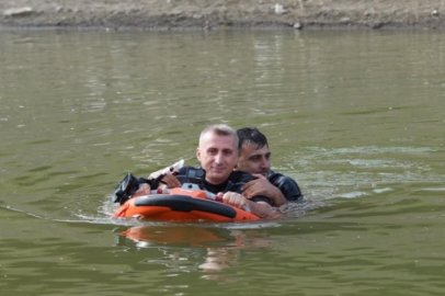 Bursa itfaiyesinden insansız cankurtaran aracı tatbikatı