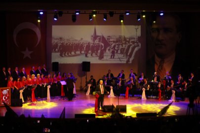 Büyükşehir'den Cumhuriyet'in 103. yılına özel muhteşem konser