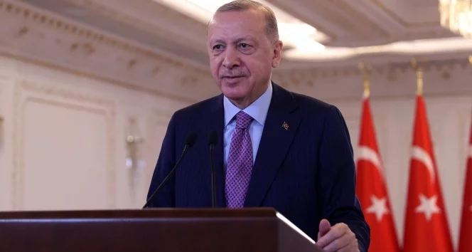 Cumhurbaşkanı Erdoğan: ‘Esnaf ve sanatkarların faiz destekli kredilerinde 6 aylık taksitleri ertelenecek’