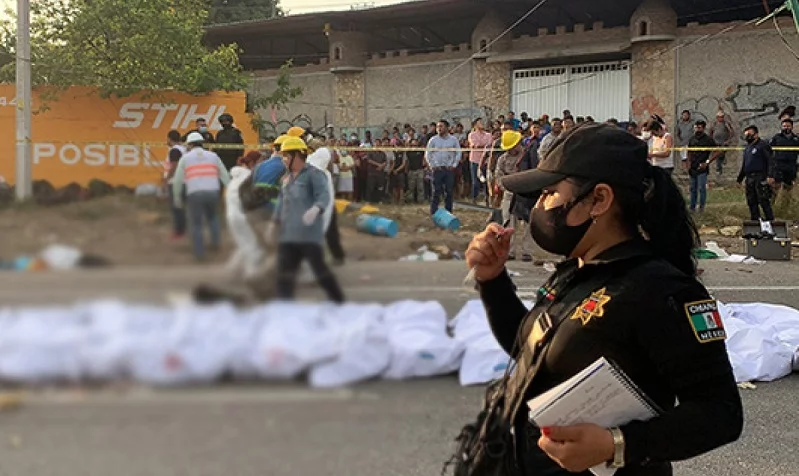 Meksika’da göçmenleri taşıyan kamyon kaza yaptı: 54 ölü, 115 yaralı