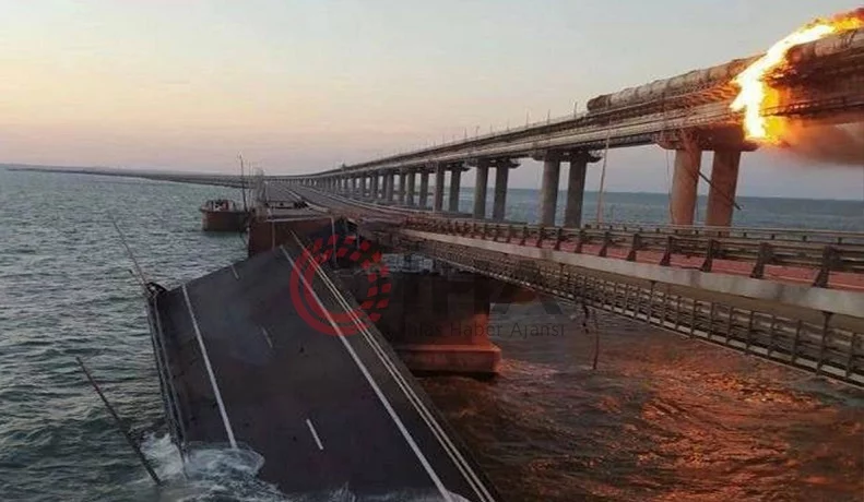 Kırım Köprüsü’nde büyük patlama