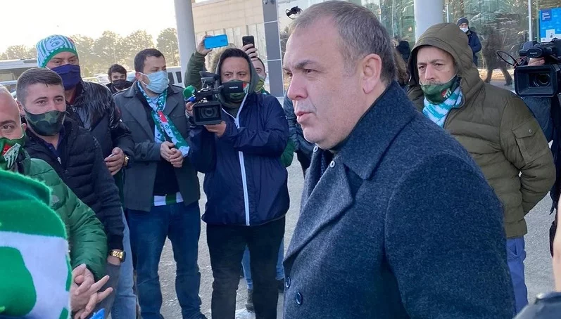 Bursaspor Başkanı Erkan Kamat: “Bursaspor sahipsiz değildir”