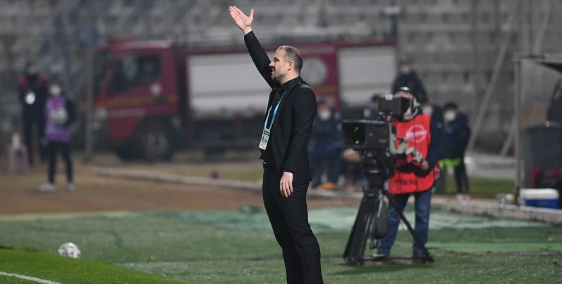 Bursaspor Teknik Direktörü Mustafa Er: “Asla teslim olmayın”