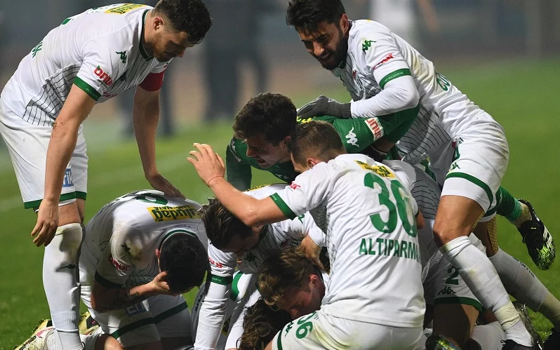 Bursaspor, son 6 maçta 16 puan topladı – 9 sezon sonra gelen en başarılı seri