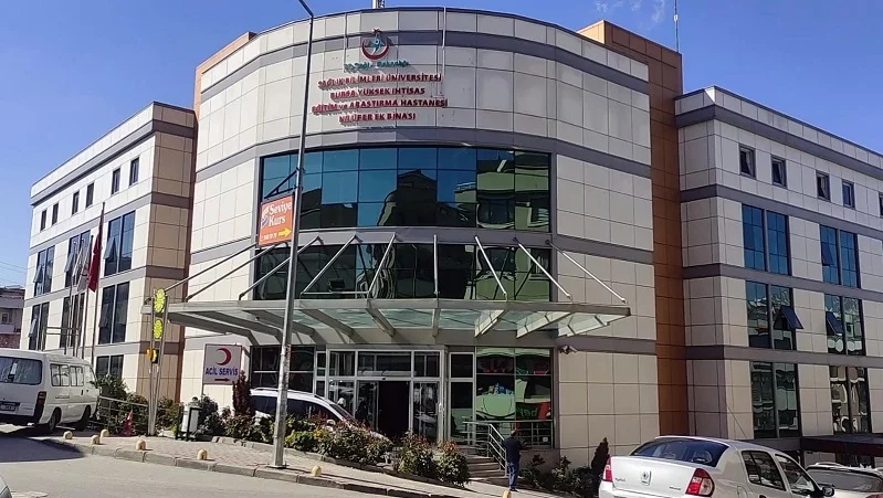 Bursa Yüksek İhtisas Hastanesi’nde kornea nakilleri yeniden başladı.