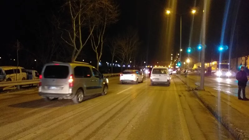 Bursa-Ankara yolu trafiğe açıldı