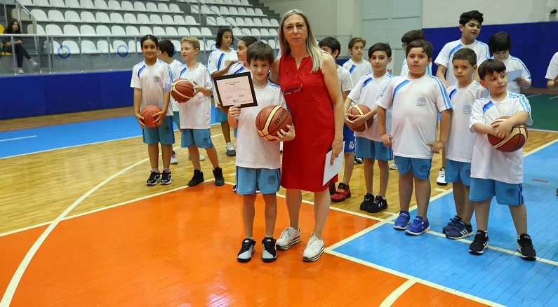 Nilüfer Yaz Spor Okulları’nda sertifika heyecanı