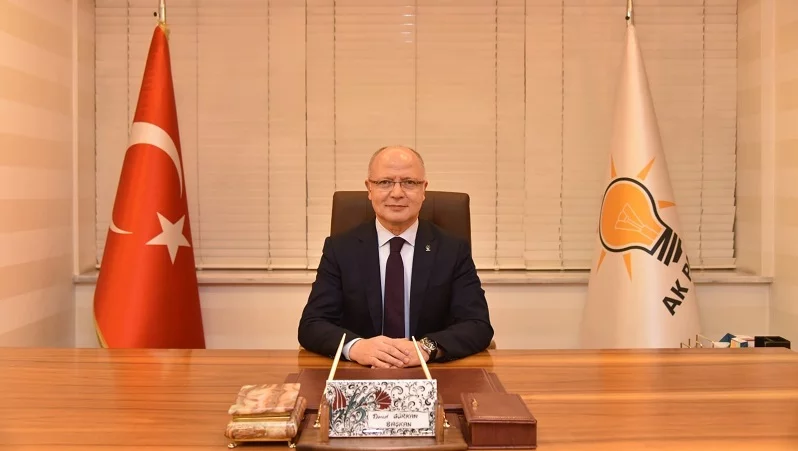 Gürkan: “AK Parti’de görev değişimi, milletimize hizmet yolunda bayrak teslimidir”