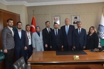 AK Parti İl Başkanı Aydemir'den Başkan Göksel'e ziyaret