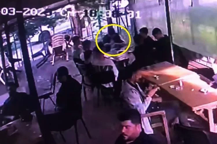 Bursa'da 17 yaşındaki gencin vurulma anı kameraya yansıdı