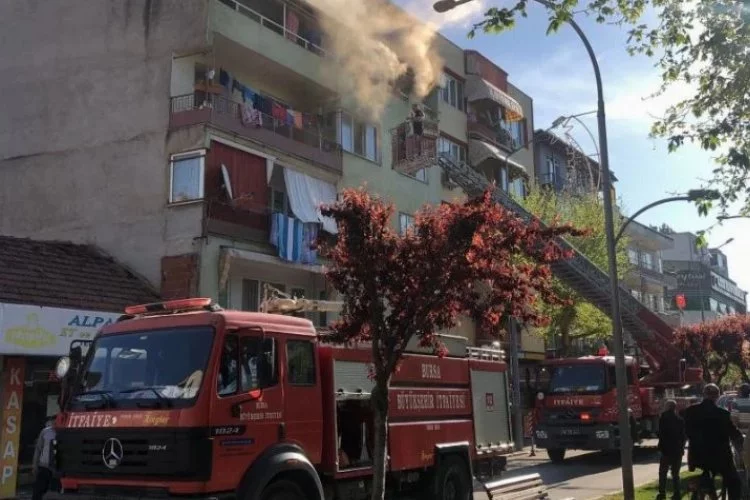Bursa'da bir apartman dairesinde korkutan yangın