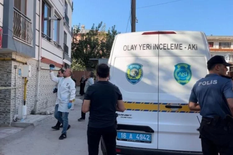 Bursa’da halasını öldürüp babaannesini yaralayan genç yakalandı