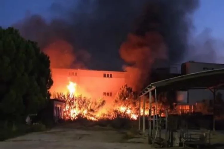 Bursa’da iplik fabrikasında korkutan yangın