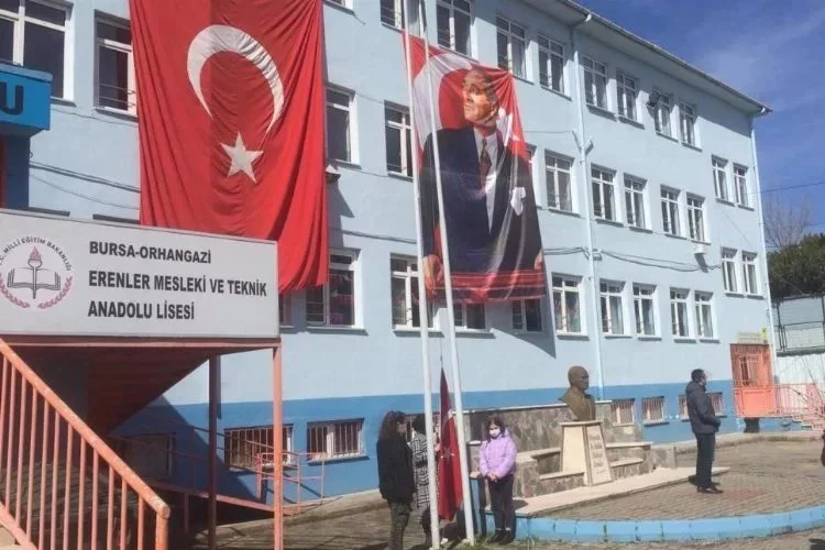 Bursa'da okul müdürüne saldırı