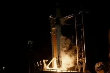 Falcon-9 roketi başarıyla fırlatıldı