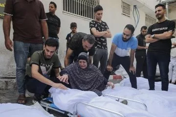 Gazze Şeridi’nde can kaybı 33 bin 729’a yükseldi