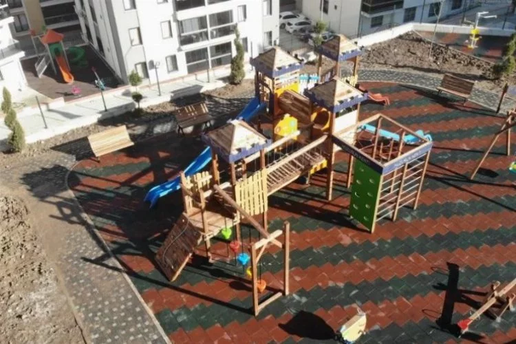Hisartepe Mahallesi’nde çocuklar yeni parklarına kavuştu