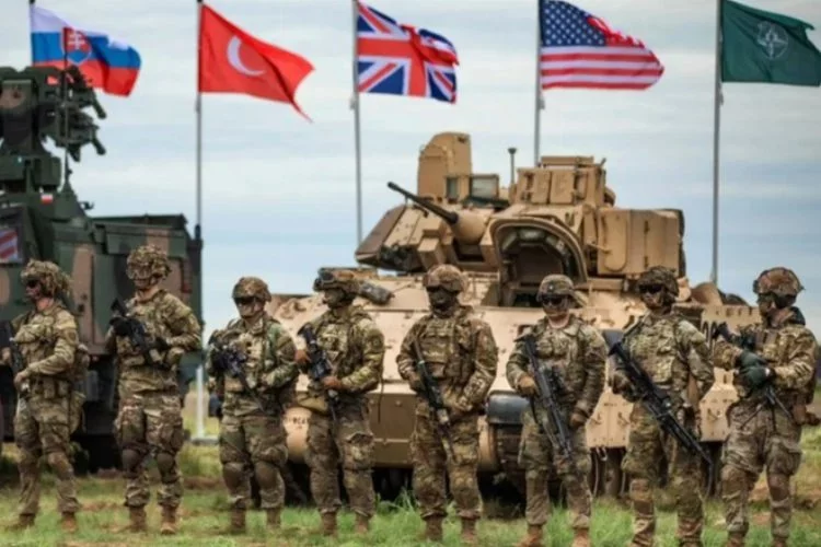 Pentagon’dan “Türk bayraklı” paylaşım