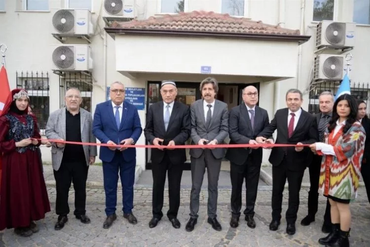 Türkiye’deki ilk Özbek Dili ve Kültürü Merkezi BUÜ’de açıldı