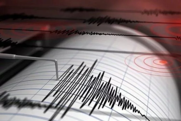 Yunanistan’da şiddetli iki büyük deprem!